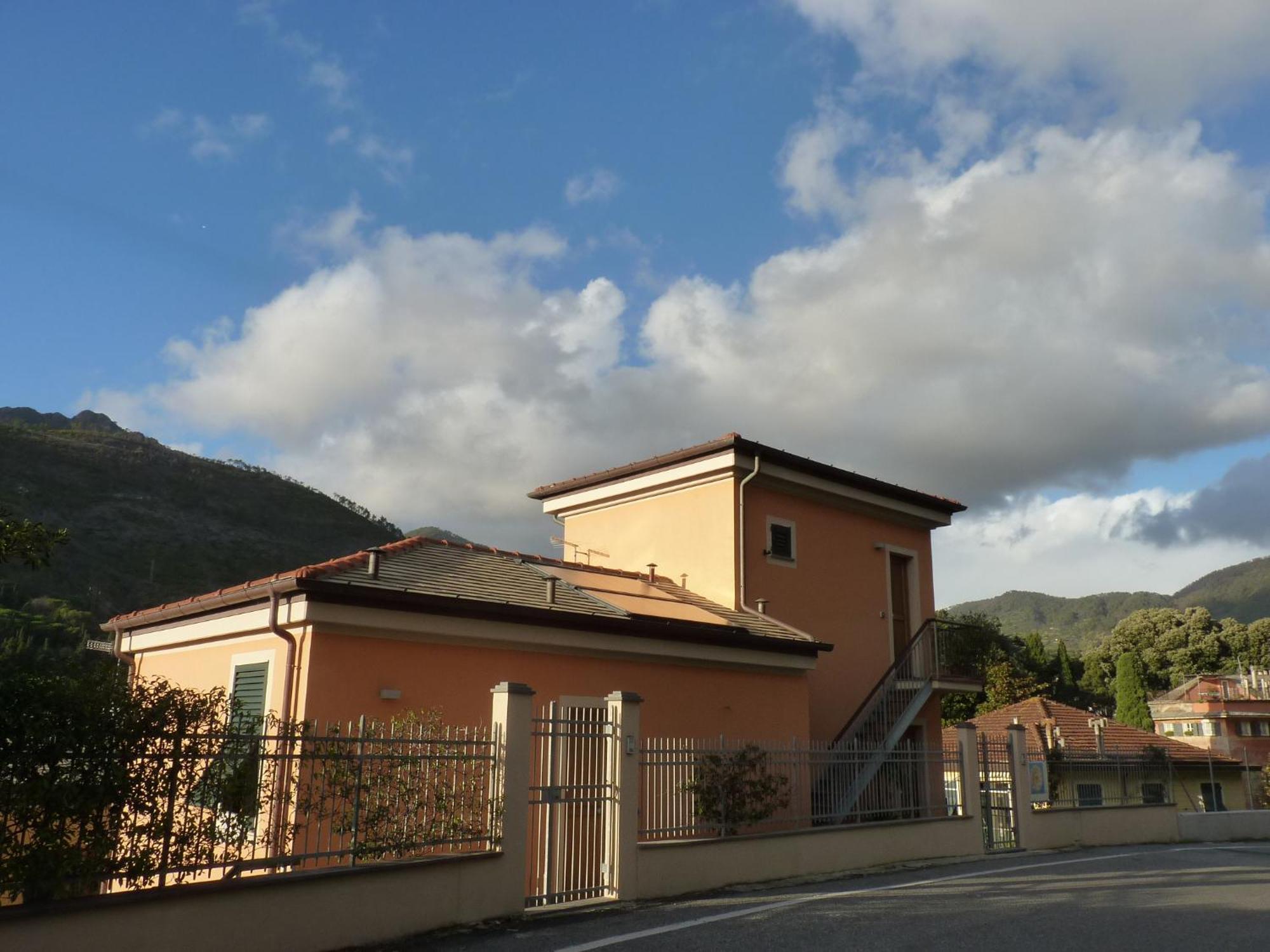 La Gerbera Hotel Леванто Екстериор снимка