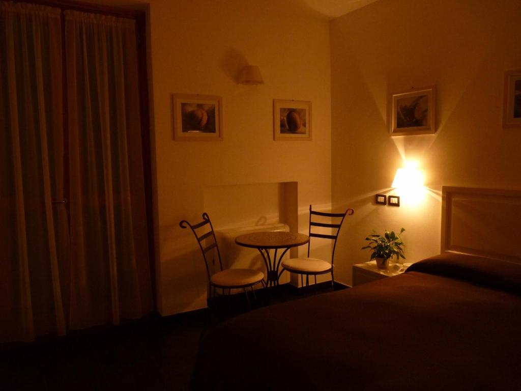 La Gerbera Hotel Леванто Екстериор снимка